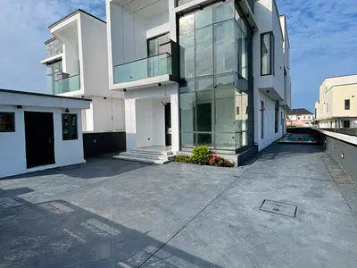 Luxury 5 Bedroom Fully Detached Duplex + BQ, Swimming Pool