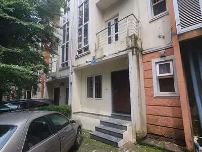 Exquisitely Finished Four (4) Bedroom Terrace Duplex