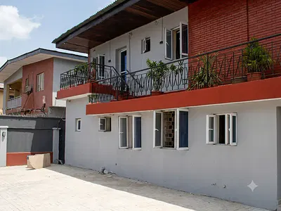 A Serviced 3 Bedroom Commercial Space in a Serene Estate