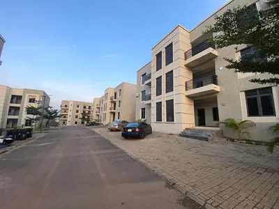 Newly-Built, Spacious 3 Bedroom Apartments