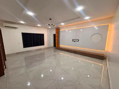 Luxurious Massive 3 Bedroom Flat with BQ