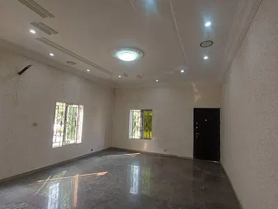 5 Bedroom Detached Duplex + BQ, Swimming Pool, Fitted Kitchen