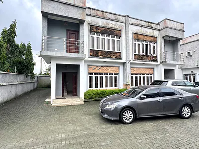 Maintained 3 Bedroom Terraced Duplex