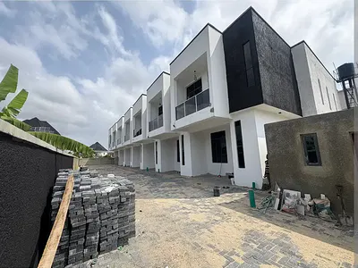 Amazing 4bedroom Terrace Duplex with a BQ