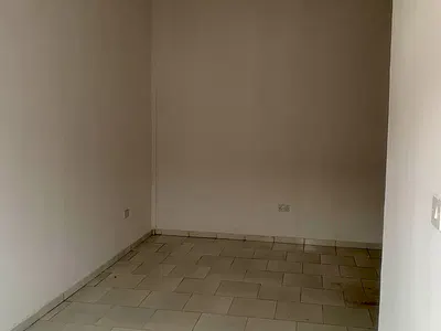 Commercial Shop Available