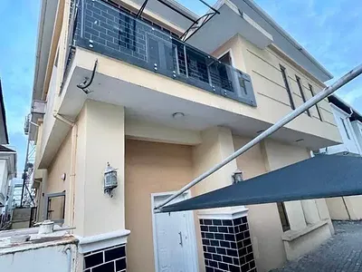 Well Finished 5 Bedroom Detached Duplex with BQ