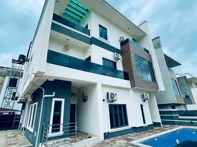Luxury 5 Bedroom Detached Duplex with BQ