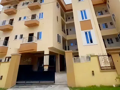1 Bedroom Apartment for Residential or Commercial Use