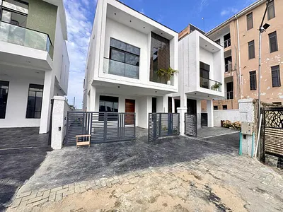 Modern 4-Bedroom Semi-Detached Duplex