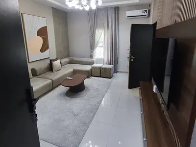 Luxury Furnished 5 Bedroom Terraced House with BQ