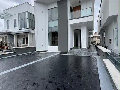 Luxury Duplex