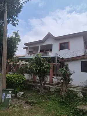 Old Structured 5 Bedroom + 2 Room BQ