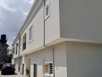 Modern 2-Bedroom Apartment