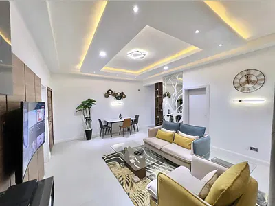 Luxury 1-Bedroom Apartment