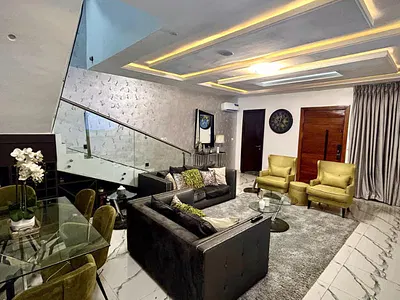 4 Bedroom Terrace Apartment with Swimming Pool