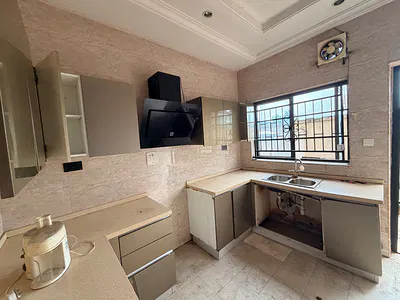 4 Bedroom Terraced Duplex — Lekki, Lagos