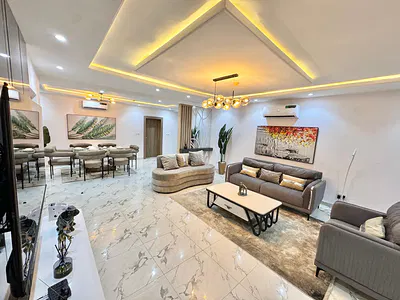 Luxury 3-Bedroom Apartment with Exquisite Features