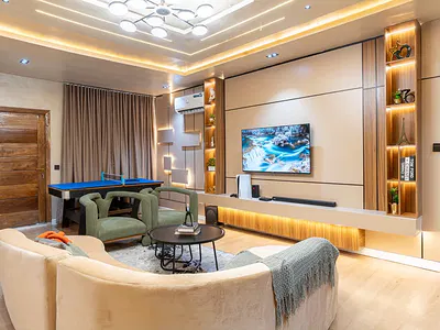 Luxury 2 Bedroom Apartment with PS5, Snooker, Tennis and Pool