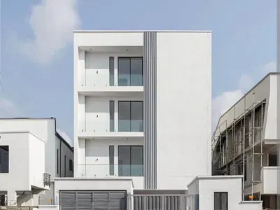 Excellent 4bedroom Terrace Duplex with a BQ