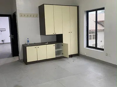 1 Bedroom Mini Flat
