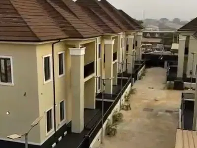 Luxurious 4bedroom Home En-Suite Duplex + BQ