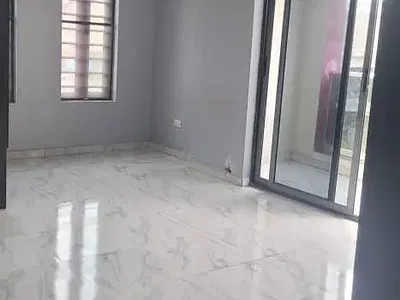 Luxury 2 Bedrooms Apartment with 20 Hours Light