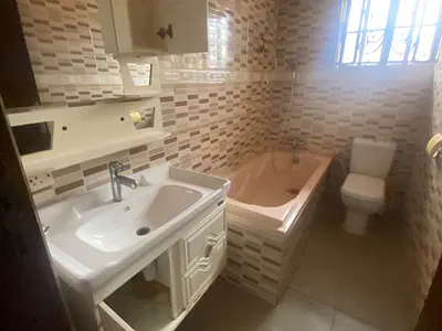 4 Bedroom Semi-Detached Duplex with 2 BQS