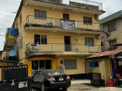 A Two Storey Building Consisting of Six Units of 3 Bedroom Flat
