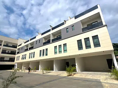 4-Bedroom Terrace House with Boys' Quarters, Rooftop Terrace, Elevator
