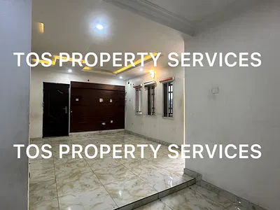 Lovely 3 Bedroom All Rooms Ensuite + Balconies