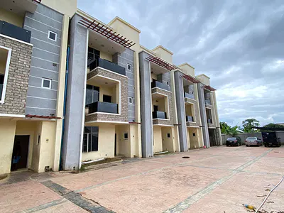 Standard 5 Bedrooms Terrace Duplex