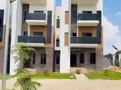 Luxury Spacious 4 Bedroom En-Suite + BQ (Shell Carcass)