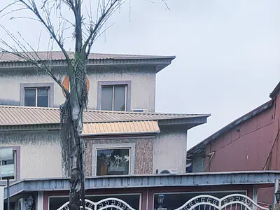 Commercial 5 Bedroom Semi Detached Duplex with 2 Rooms BQ