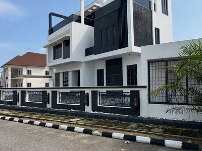 7bedroom Duplex with Elevator, Pool, 2BQ, Pent Floor