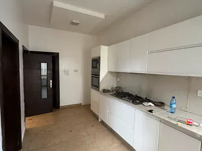 Clean 4bed Duplex in Chevron