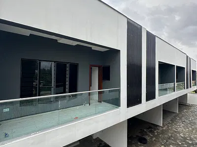 Luxury 4-Bedroom Terrace Duplex at Peninsula Residence