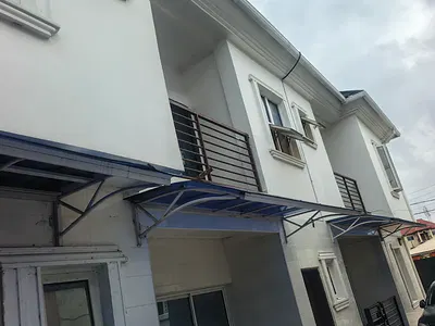 Single Room Self Contain with Open Kitchen
