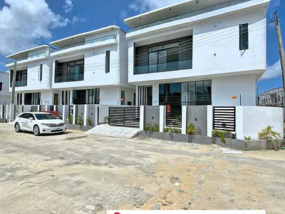 Modern 4 Bedroom Detached Duplex
