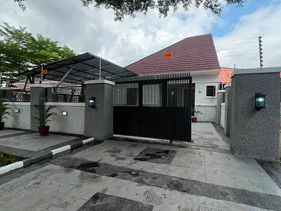 Contemporary Fully Finished 3 Bedroom Semi-Detached Bungalow