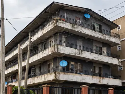 Renovatable Structure of About 9 Units of Flats