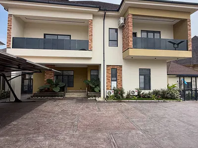 Pristine 5-Bedroom Fully Detached Duplex with 2 Guest Chalets & BQ