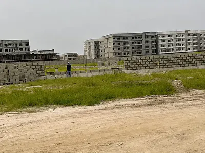 *joint Venture in Lekki Foreshore Estate, Lekki Phase 1, with No Premi