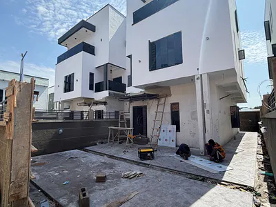 Well Finished 4 Bedrooms Detached House + BQ