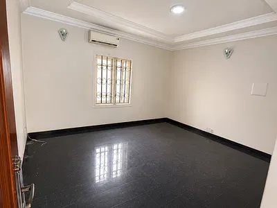 Spacious Self Contained