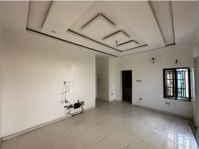Magnificent 5bedroom Duplex with a BQ