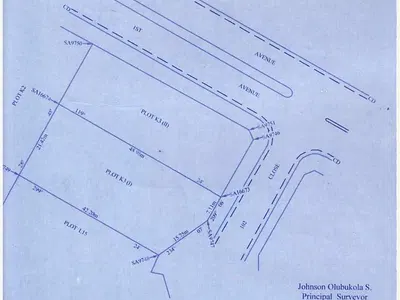 1000SQM of Land in Banana Island