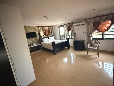 6bedroom Penthouse
