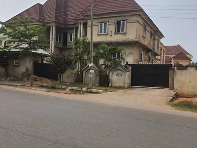 Twin Duplex of 5 Bedrooms and Attached BQ of 1 Standard Bedroom Flat