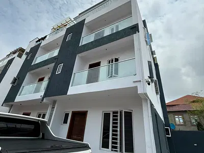 4 Bedroom Duplex