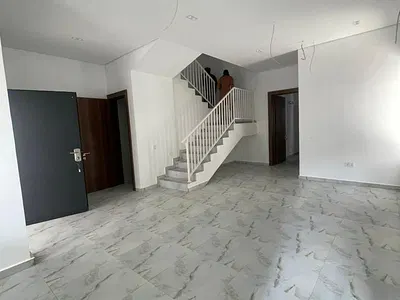 Luxury 3 Bedroom Duplex with BQ